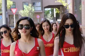 CBA、中国男篮指定啦啦队，女队长嫁给了初代街球王吴悠图片