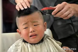 部编版小学语文三年级下学期第六单元：《剃头大师》学习要点图片