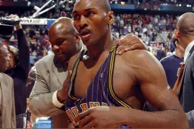 NBA最恐怖恶汉，肘击哈登撞断乔丹肋骨，中国女友嫌粗鲁无奈分手图片