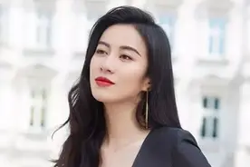 直播吞生蛋，TVB女神被群嘲后再圈粉，姐的降头终于解了吗图片