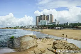 粤东地区优质的天然海滨浴场，是国内“海市蜃楼”最佳观赏点之一图片