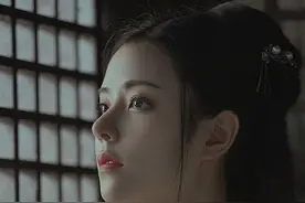 李清照很经典的一首词，短短4句字字惆怅，最后6字叩问人心图片