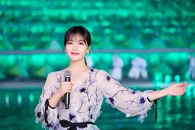 女人一旦健身起来有多狠？41岁刘涛把老公熬成"爹"，身材20年不变图片