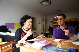 华龙20·人物回访 | 心若在梦就在 母亲为中风的儿子撑起一片天图片