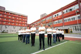 搭乘国企巨轮，打响“领川”品牌！城投教育旗下两所学校一起开学图片