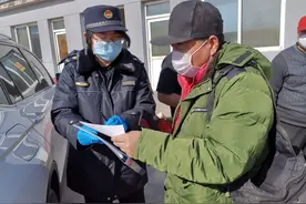一京牌一冀牌！两“黑车”载客进京被查图片