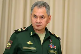 图解俄罗斯国防部高官制服，区分三种类型，只有一种是正牌军人图片