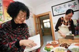 54岁阿姨自诉：给亲戚做保姆每月6000元，工资很高，但我却想辞职图片