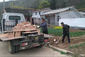 小处着手解民忧 实际行动暖人心——马营镇村干部为民办实事办好事图片