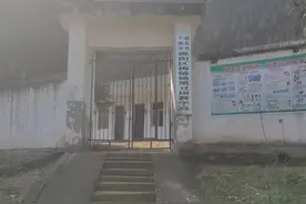 老家那些女孩，18岁，最开心的是把自己嫁了，终于脱离了原生家庭图片