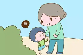 孩子:你打我我就打你，孩子打妈妈还振振有辞，原因让人哭笑不得图片