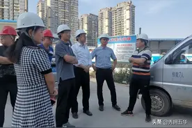 李亮实地调研红云街道城市更新改造项目、环境督察案件整改情况图片