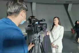 因霍尊事件被骂，世界冠军怒发声明：网友“吃瓜”的同时，不要伤及无辜图片