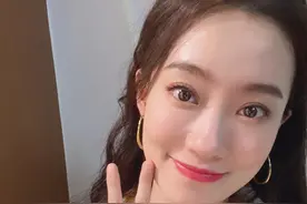 不愧咱妈！张小斐解散全国粉丝后援会，真正的演员不需粉圈那一套图片