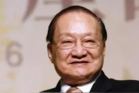 金庸一生著作无数，谁才是他最喜欢的女主角？看他外孙女的名字图片