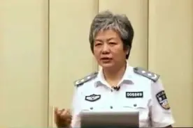 李玫瑾教授：这3样东西会影响娃大脑发育，家里再穷也不可断太早图片