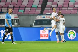 1-0！亚冠冠军中锋斩获处子球，中超老牌为这一刻苦等897天图片