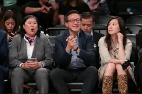 NBA有19支球队加起来已经20次出售易主，尼克斯独占两次图片