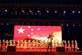 八一建军节：兵舞《红旗飘飘》图片