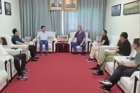 南阳市驻大湾区联络工作组走进中裕冠集团图片