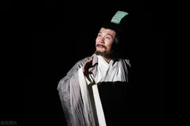 为什么当权者识人用人，往往以德为先而非以才为先？图片