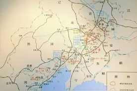 辽沈战役起义的最高将领，抗美援朝时屡立奇功，后被授予中将军衔图片