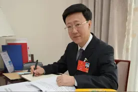 ​专访全国人大代表、四川省交通运输厅厅长罗佳明：四川交通已从“蜀道难”变“蜀道通”图片