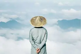 人到中年该明白：人的一生是在为3种自由而奋斗，为3件事情而修炼图片