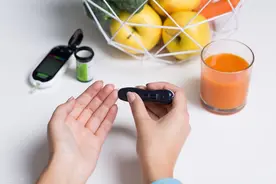 医生：“含糖量”很高的3种食物，糖尿病人要管住嘴，少吃点图片