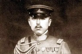 他是云南著名将领，34岁遭暗杀不幸去世，孙子如今成明星火遍全国图片