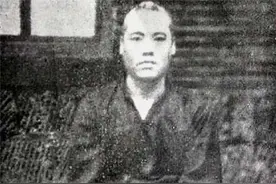 燕子李三能“飞檐走壁”？那条被制成标本的大腿，说明了所有问题图片