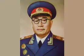 身经百战的“常胜将军”丨刘伯承图片