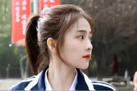 白鹿张子枫校服装元气少女，丁程鑫活力阳光，胡一天俊朗无敌图片
