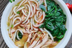 鸡肉土豆粉，鲜香美味，一起来学习下吧图片