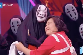 终究还是沈腾和贾玲扛下了所有图片