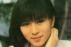 “情场鬼见愁”周星驰的心酸情史，和被他狠狠伤害的4个女人图片