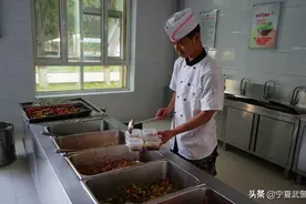 "光盘行动"期待你的参与图片