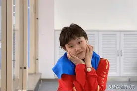 史上最可爱奥运冠军？用奶音回答问题，想要芭比娃娃当奖励图片
