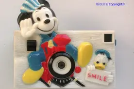 鼠年说“鼠机”：香港为迪士尼Disney制造的米老鼠玩具相机图片
