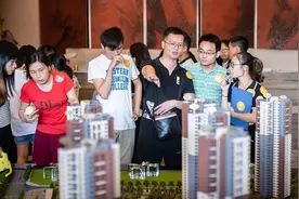 房贷“越短越好”还是“越长越好”？银行员工：选错等于白送钱图片