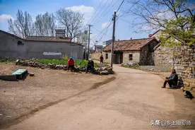 安徽淮北农民红薯窖，用青石而砌如同地宫，镜头带你曝光地下洞穴图片