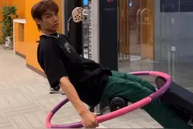 现在娱乐圈门槛这么低了？男星体力不如女网红，女团长相输给素人图片