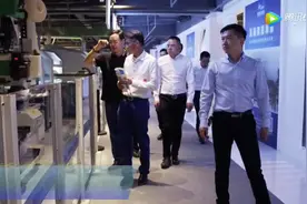 又一位大佬到访！大自然家居董事长佘学彬到南康考察洽谈投资图片