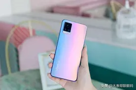 花2798买了vivo S7，本以为是神机，结果却是高价低配图片