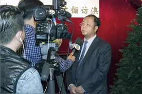 富商携三代移民澳洲，70亿接盘万达在澳项目，却被澳取消居留权图片
