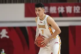 爆神射手原帅即将离队，加盟北京首钢，或成段江鹏第二图片