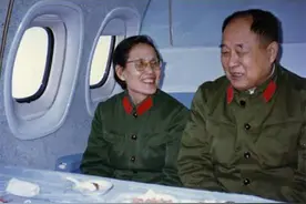 李和平与尤太忠长女结婚时，致信父母求500元，父亲李德生一顿骂图片