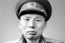 他在开国将军里排行第三，战功赫赫被授中将，不准后代去日企上班图片