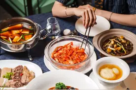仅8席！藏在滨江的淮扬私宴，餐具都是国宴同款…图片