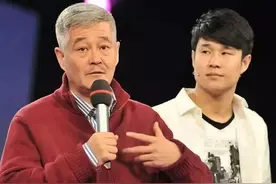 老赵既然扇了他4巴掌，熊抱林志玲被骂惨，娶女儿闺蜜太任性图片